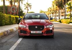 جاكوار XE